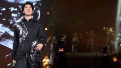王力宏演唱会机器人伴舞引马斯克点赞，与李靓